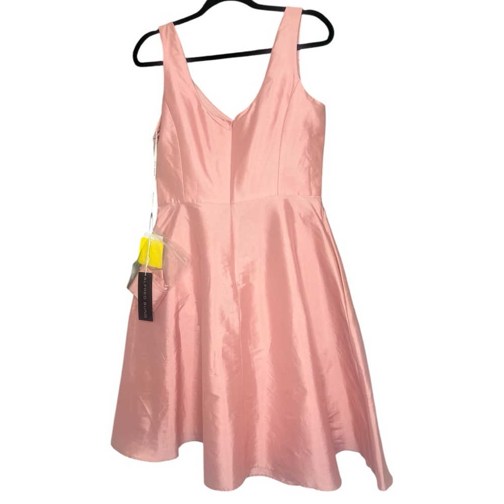 Alfred Sung Pink Peau de Soie Taffeta Fit and Flare Dress with Pockets, Size:12 - Picture 3 of 8